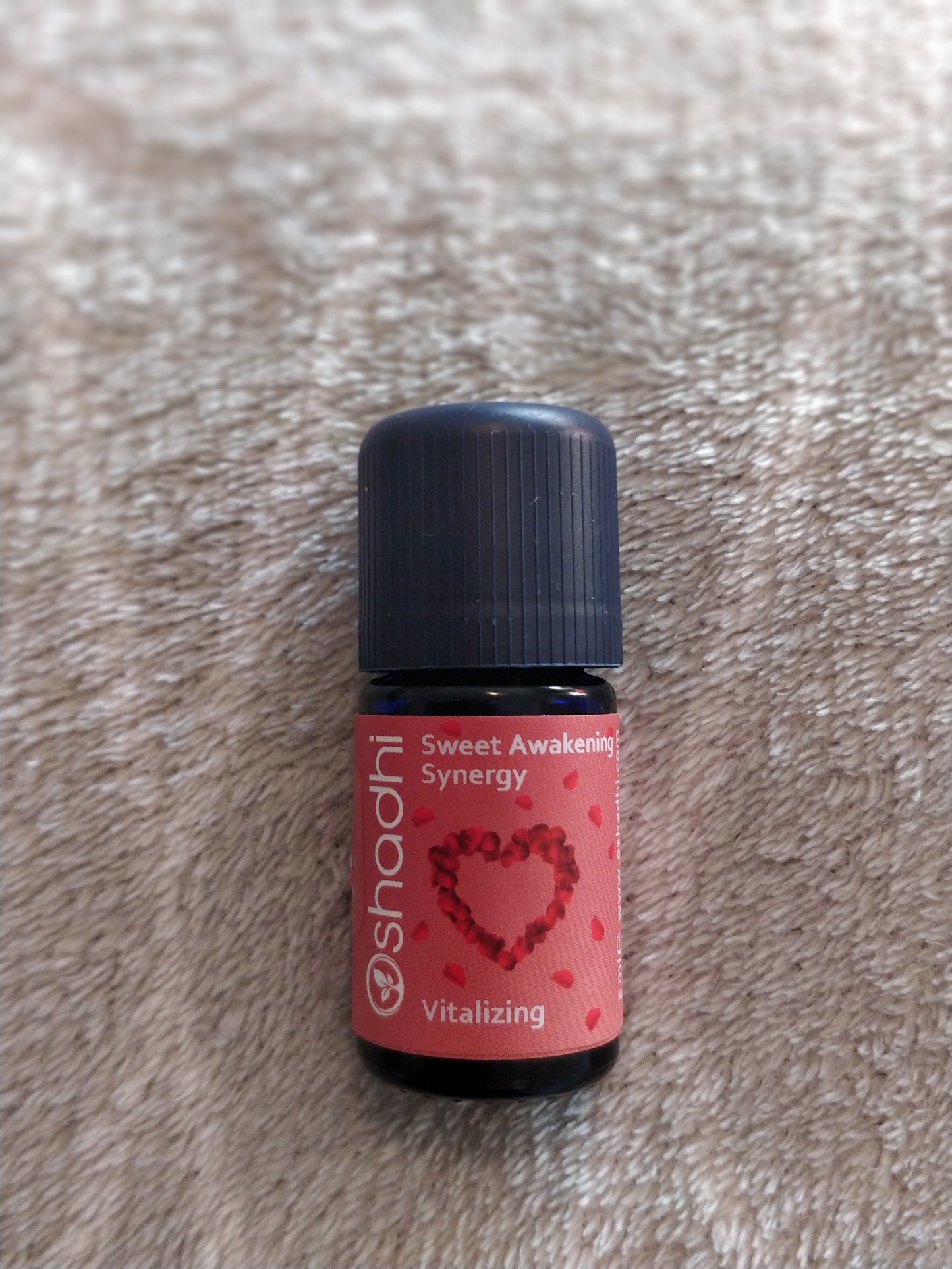 Sweet awakening blend 5 ml. Roos absolut, Vanille en zoete Sinaasappel.